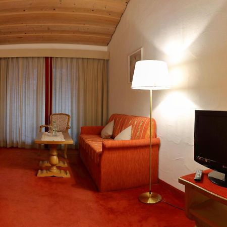 Gasthof & Hotel Zur Post Wallgau Luaran gambar