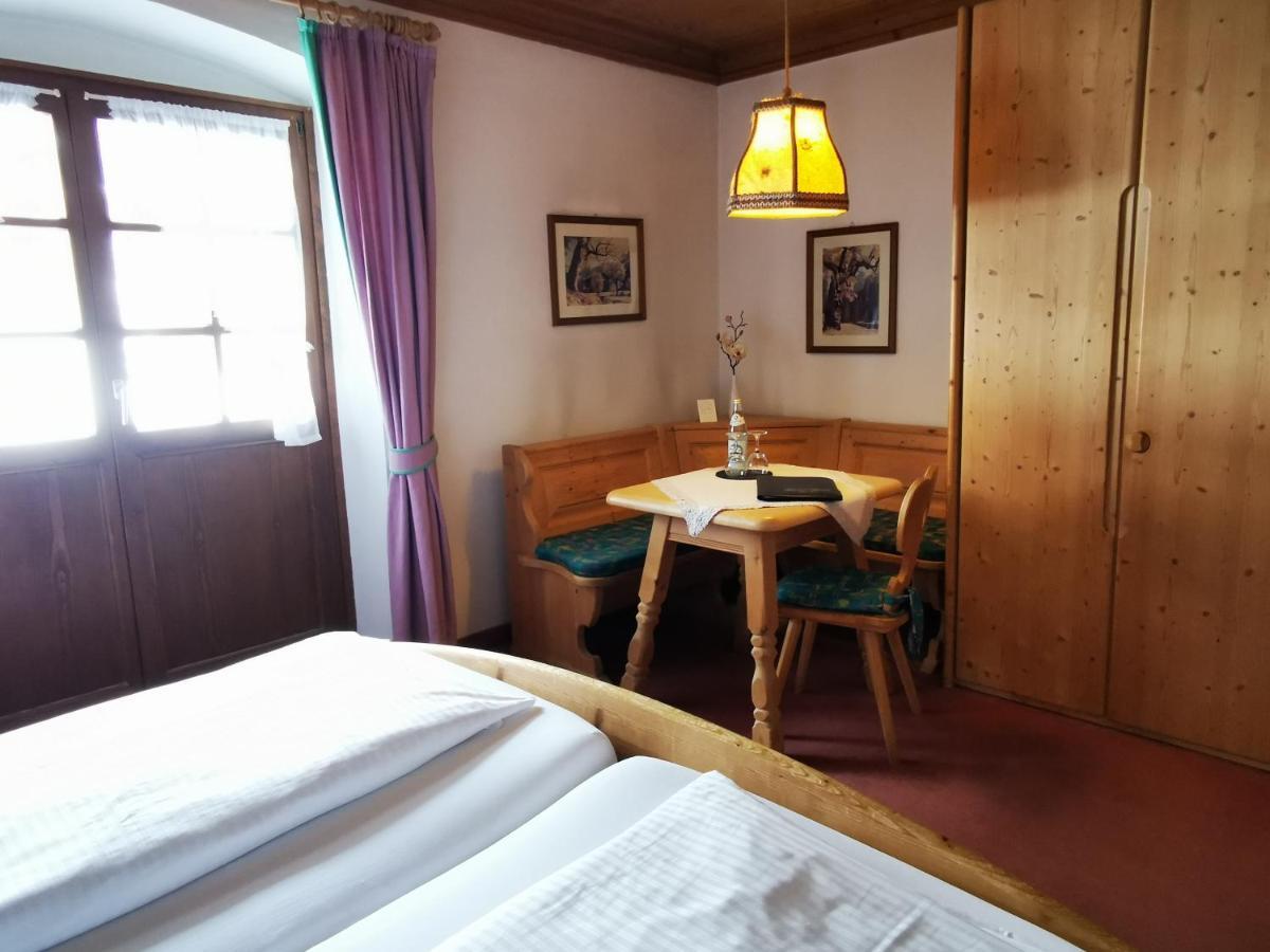 Gasthof & Hotel Zur Post Wallgau Luaran gambar