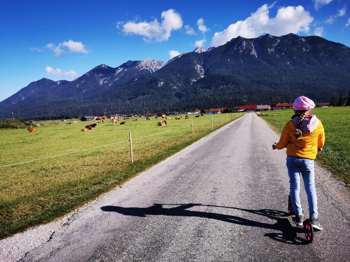 Gasthof & Hotel Zur Post Wallgau Luaran gambar