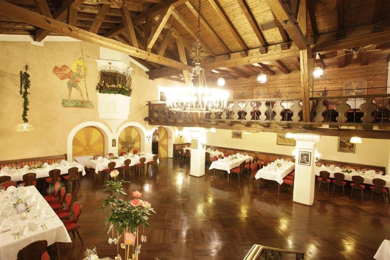 Gasthof & Hotel Zur Post Wallgau Luaran gambar